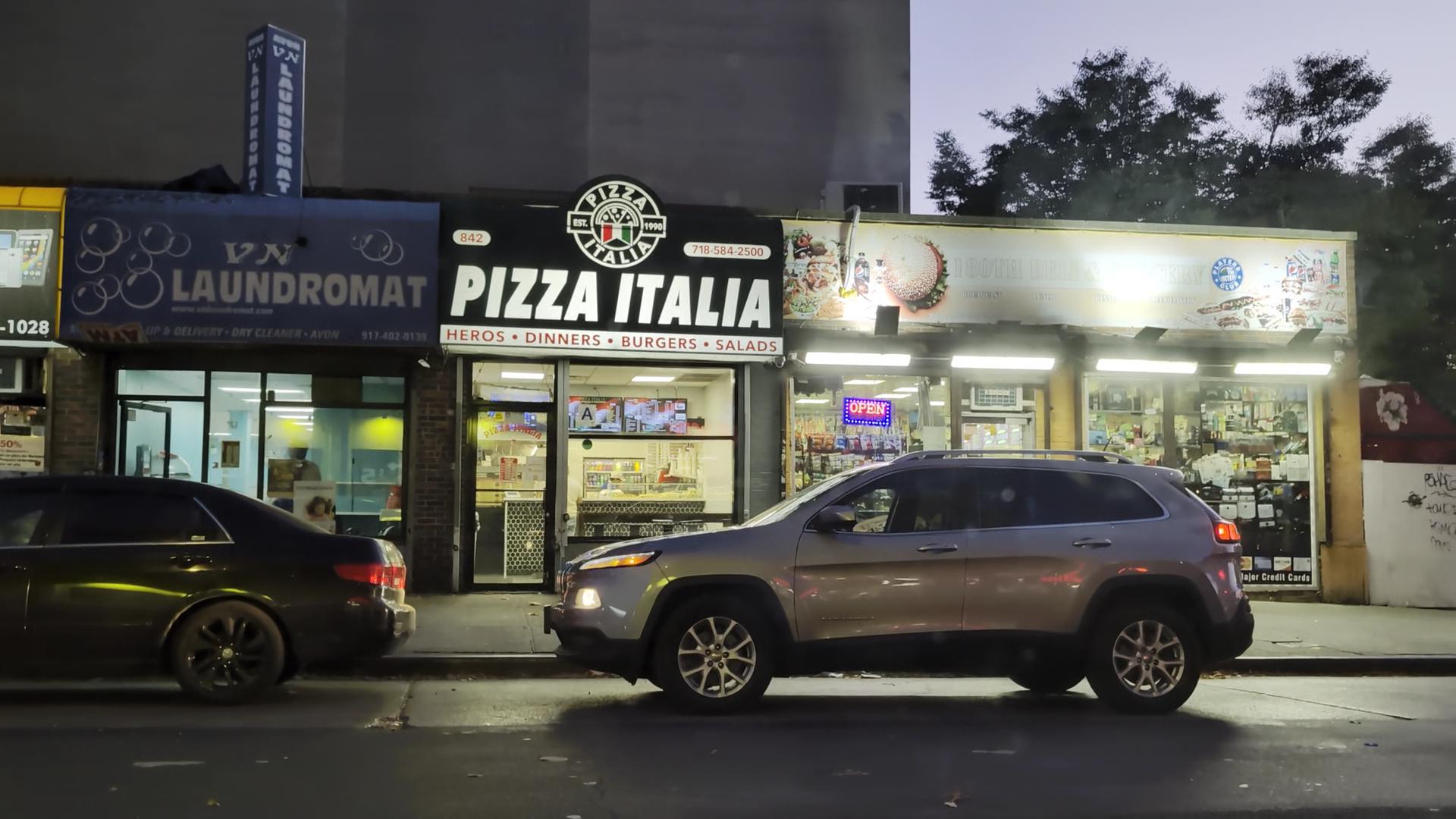 Pizza Italia Menu image 1